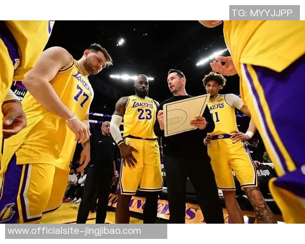 2010年湖人与雷霆第四场激战回顾：经典对决与精彩瞬间解析